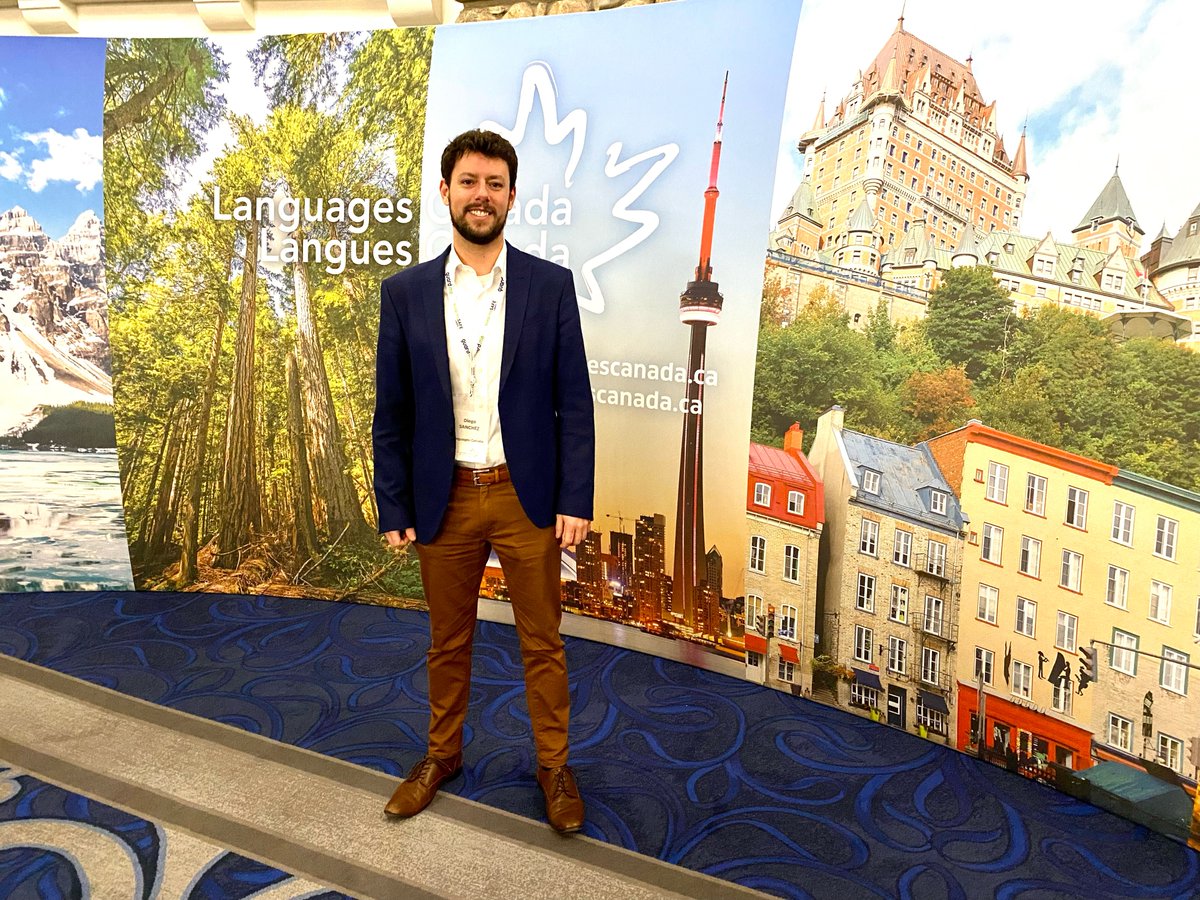 English School of Canada tweet media