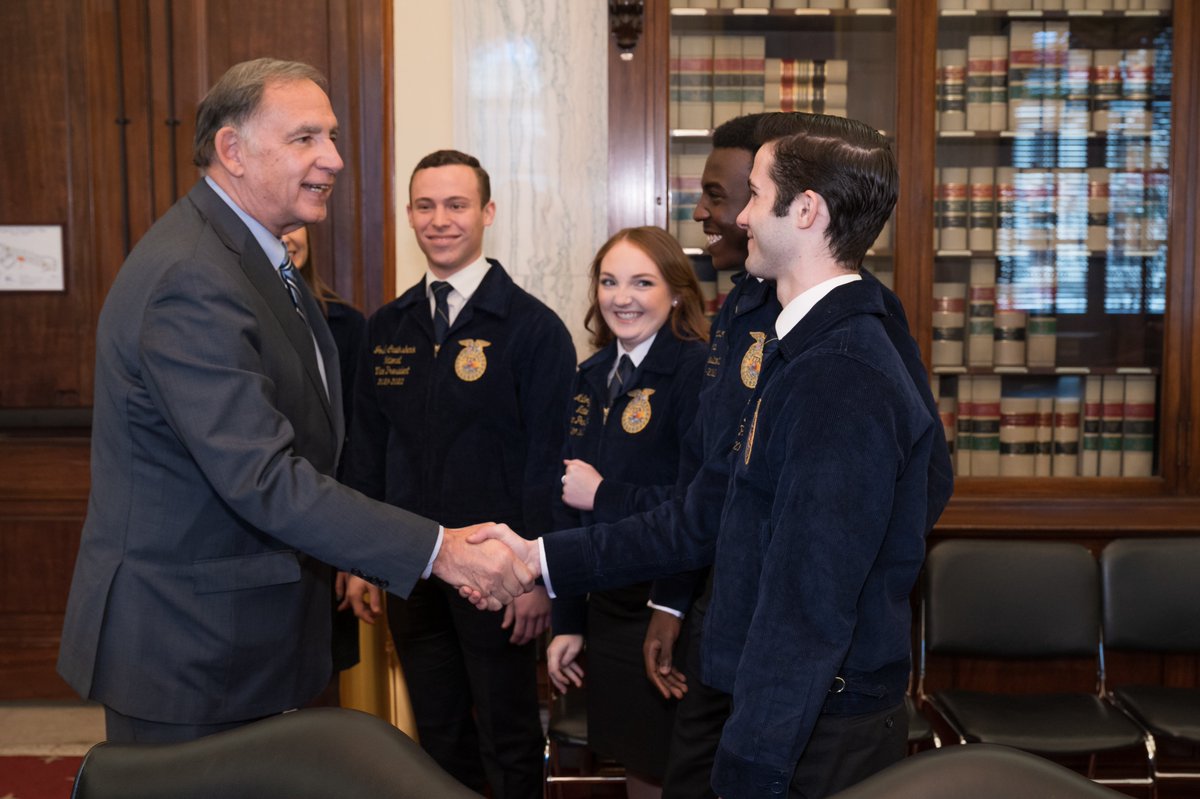 A Senate photographer was on hand to capture some scenes from Ranking Member <a href="/JohnBoozman/">Senator John Boozman</a>'s visit with the current <a href="/NationalFFA/">National FFA</a> officer team this week. (1/3)