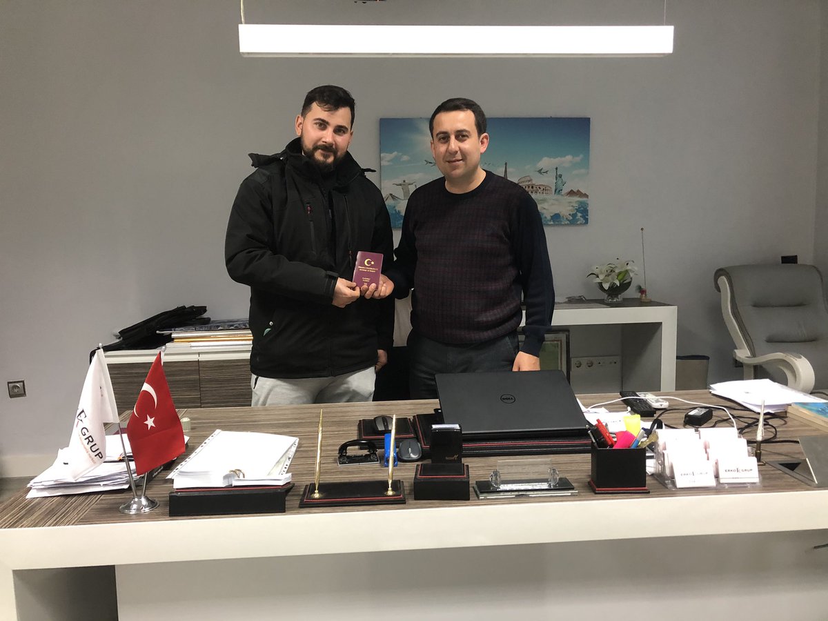 ErkoGrupcom's tweet photo. Erdi Kaya Arkadaşımın Avusturya Vizesi Onaylandı.
Akyazı Yenidoğan Mahallesinden Olan Arkadaşımın Pasaportunu Teslim Ettik.

Sakarya’da Vize Bizim İşimiz.

#ErkoGrup #Vize #avusturya #schengen #Şifremiz54  #sakarya https://t.co/pJindaLRMt