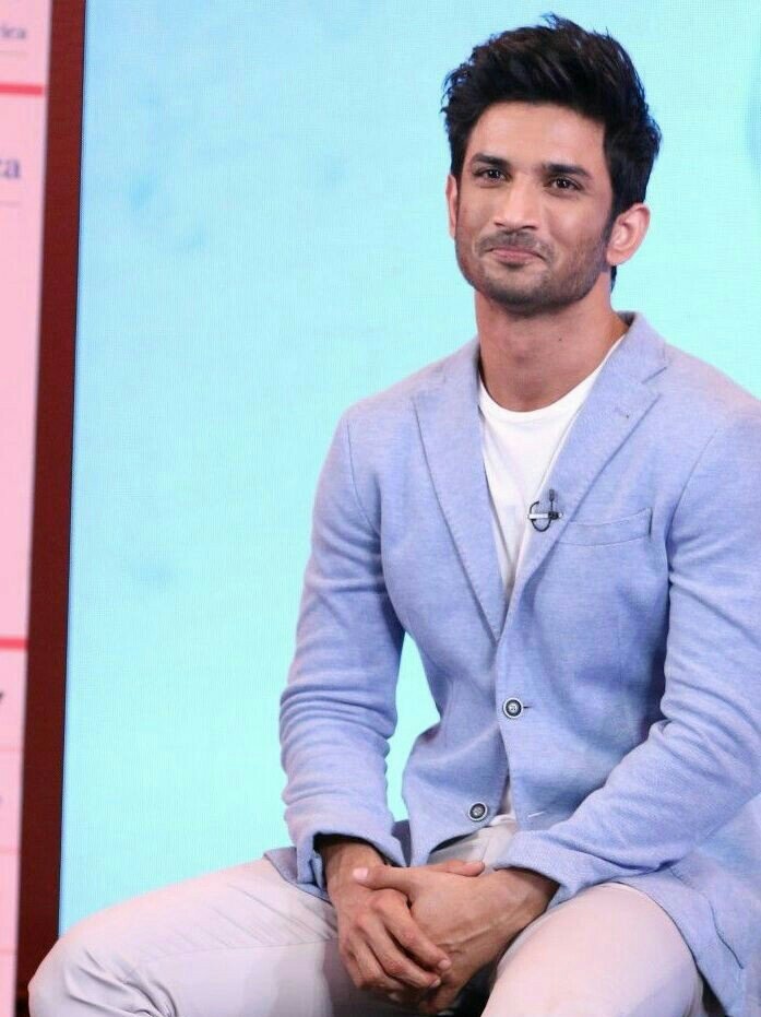 Deepali0726's tweet photo. All ❤ my boy @itsSSR. I only and only wish happiness for you always. Wherever you are. Illuminating, basking in the warmth and happiness of the almighty ❤

Sushant Day https://t.co/sTea92ExwZ