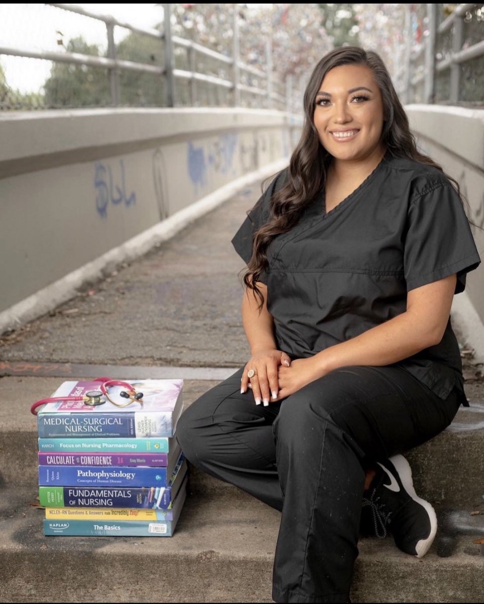 Bianka_Krystal's tweet photo. 10.2 % of nurses in the US are Latinx/Hispanic. As of today, I get to be apart of this statistic.
I’d like to reintroduce myself as Bianka Olivo, BSN,RN, your new fav ICU nurse 💉👩🏻‍⚕️ https://t.co/wqxSMfNwNU