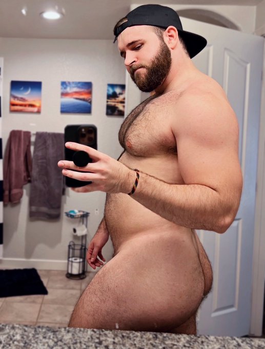 Curves ↩️ https://t.co/qsl6DzVNzw