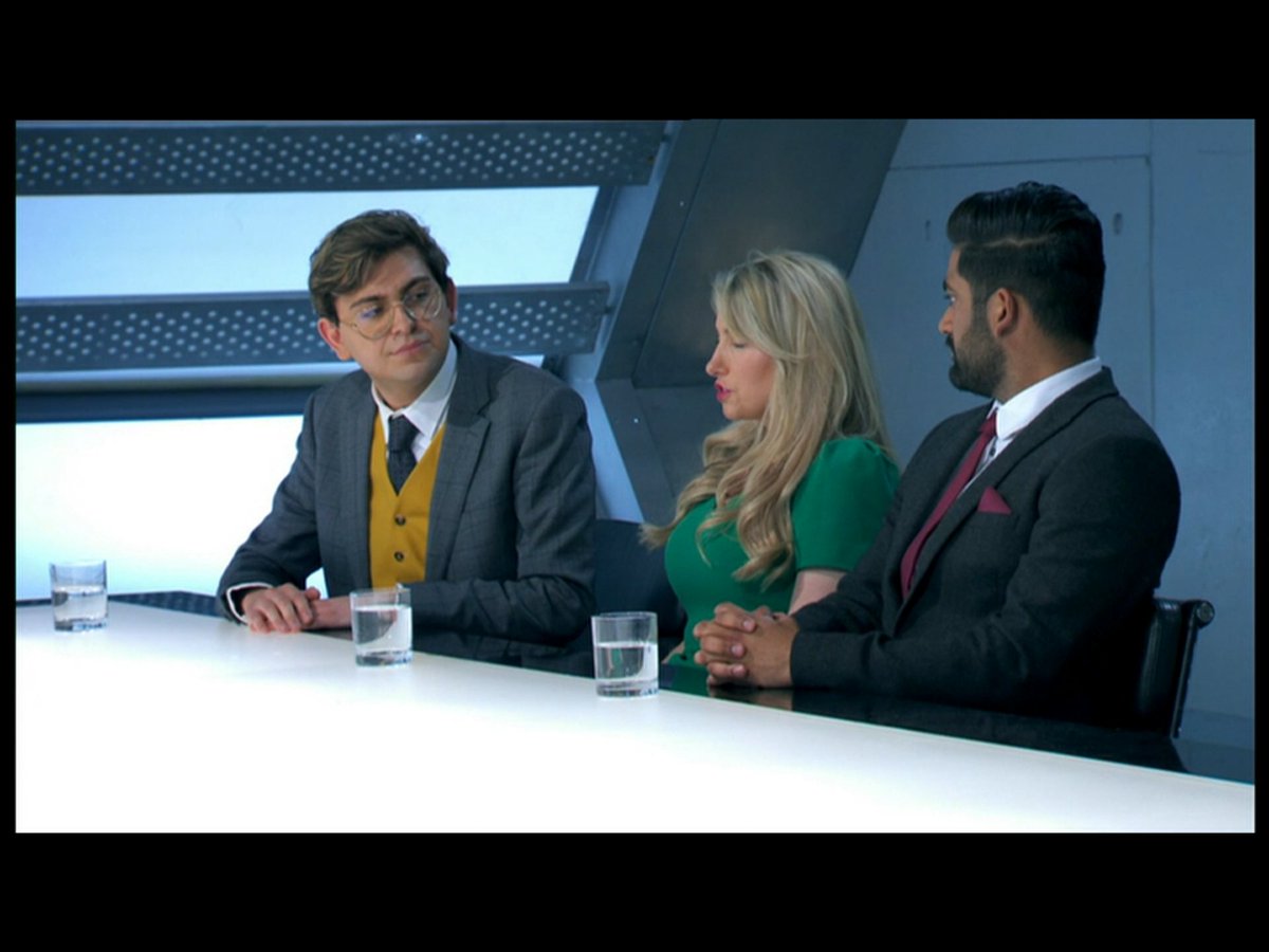 AndrewJazzie's tweet photo. Careful lads ….
This is Villanelle you’re dealing with.
#theapprentice #theapprentice2022 https://t.co/yd6sgfop7B