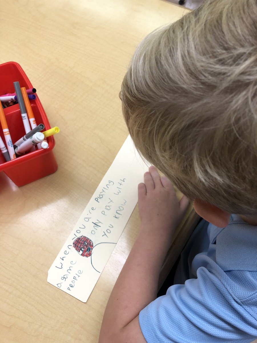 ManateeESMedia's tweet image. Manatee students are learning to be great digital citizens.#lovemylibrarypbcsd #steveantonyunplugged#jeannewillischickenclicking