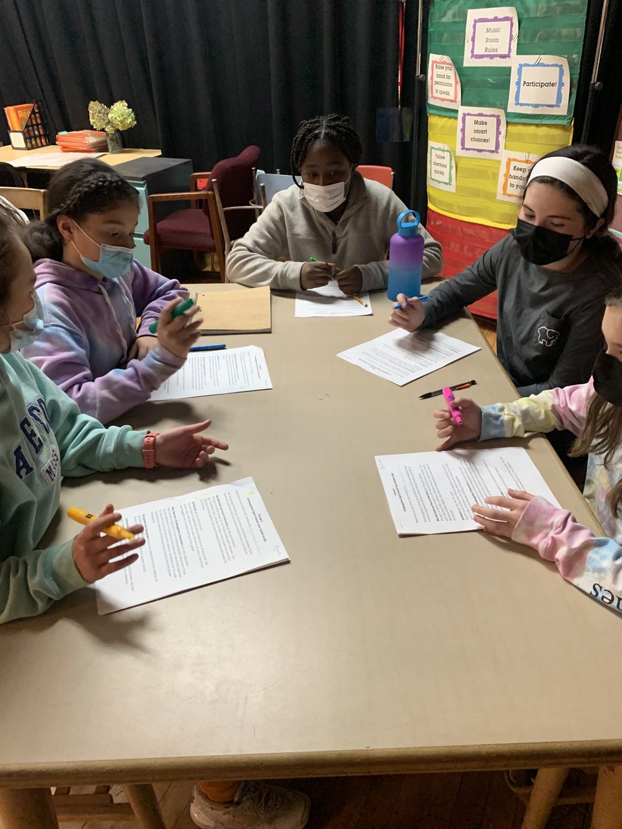 These #awesomeAmvet Student Council members are working collaboratively to plan a comprehensive school tour for our incoming kindergarten families. I have a feeling that they will do an incredible job!😉