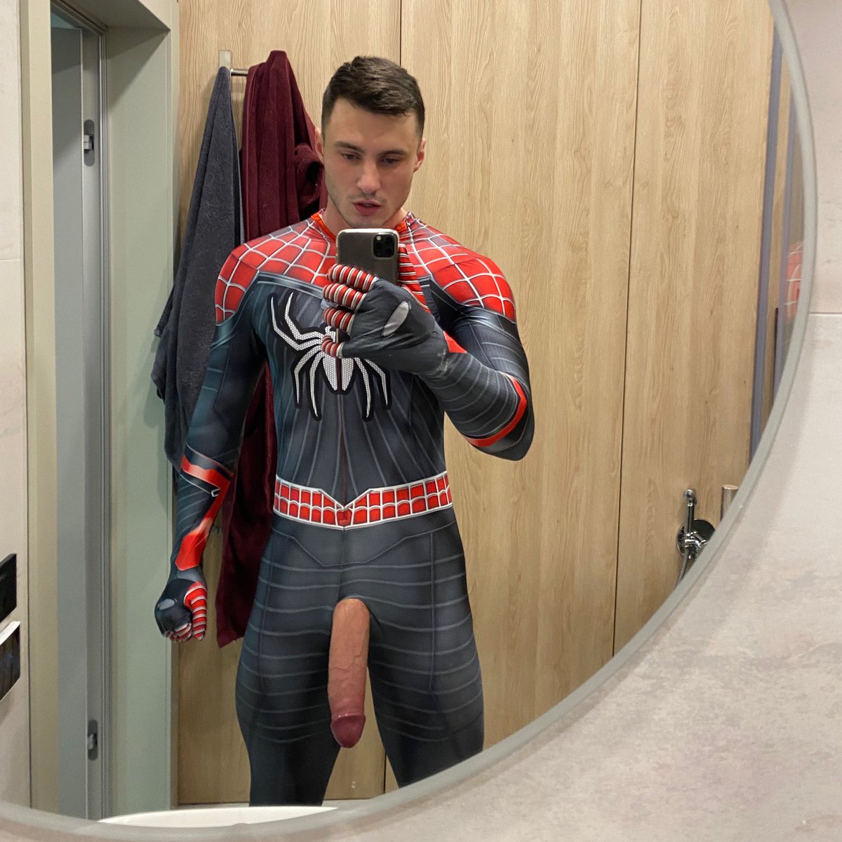 Max_Barz's tweet photo. My famous pic 😏
Maybe I can’t shoot web but I can shoot cum all over your face 💦😜 https://t.co/lxFjMOna0v