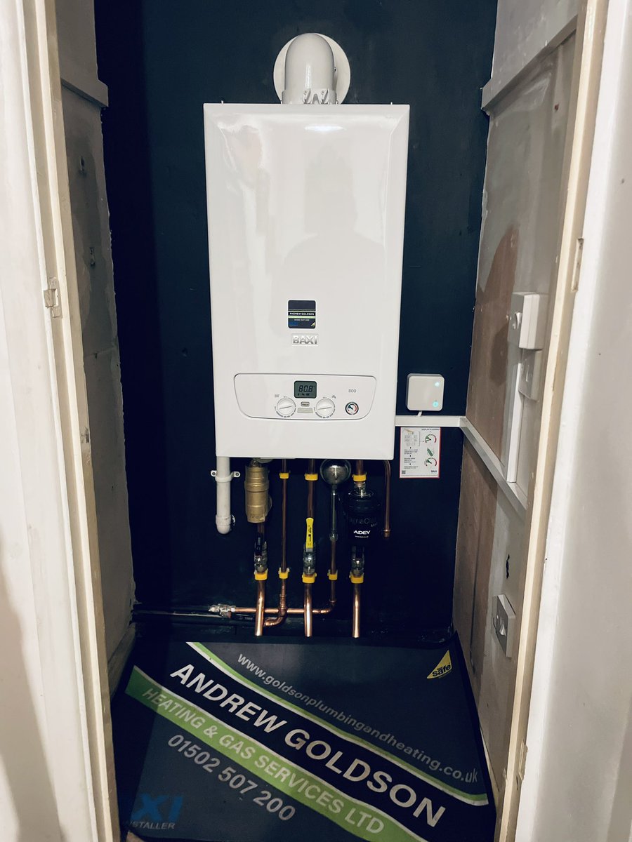 @AndrewGoldson Goldiefather tweet media