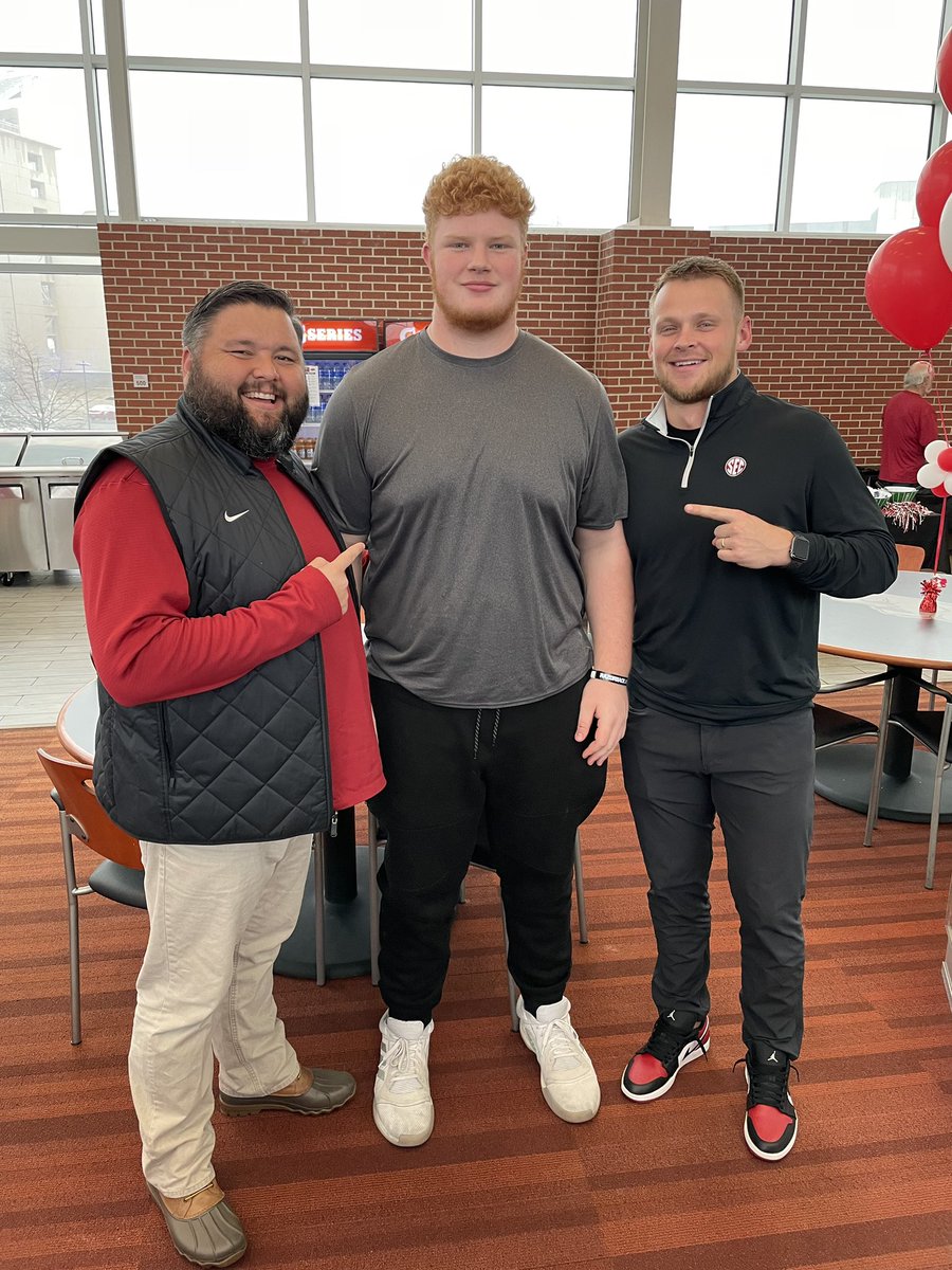 stroh_connor's tweet photo. After a great visit and conversations with @CoachCKennedy and @CoachSamPittman I am blessed to receive an offer to play football for @RazorbackFB! #WPS #SEC @TrustMyEyesO @WHSFBRecruiting @BlueChipOL @OtisKirk23 @TraderUark @ArRecruitingGuy @DannyWest247 @MartySecord https://t.co/yhYM7AXIx3