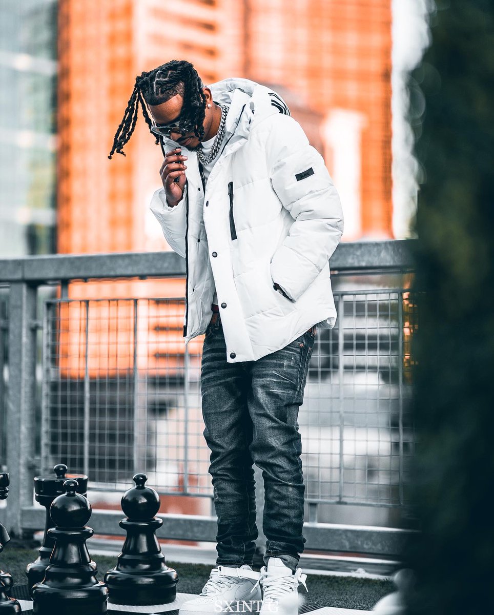 spllashiin's tweet photo. 🤷🏾‍♂️ my photographer be cooking https://t.co/Ap8YaqflG1
