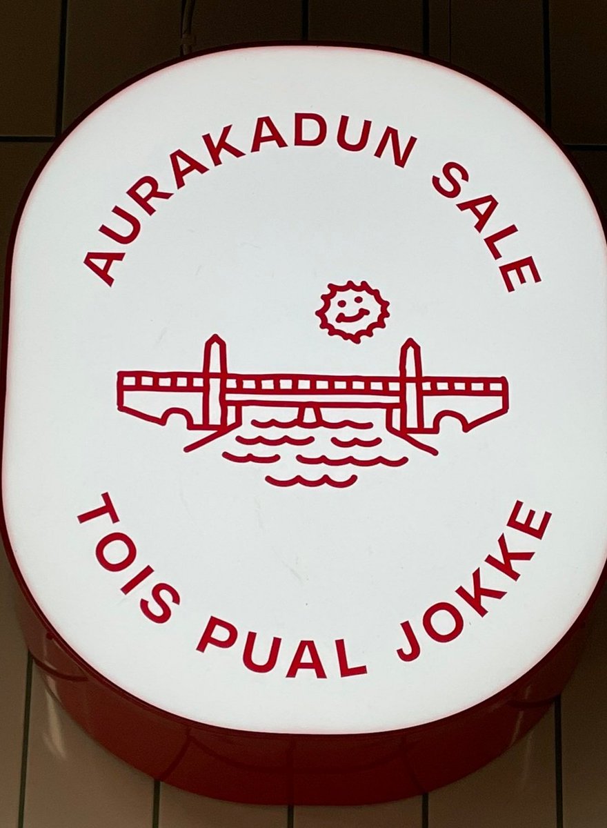 Uusi Sale Aurakatu (6) avattiin tänään. Täytyy sanoa, että on nätti kauppa ja erityisen hyvä take away -valikoima 💚 #turunosuuskauppa #ässätekoja