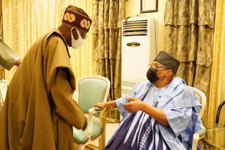 TinubuStudents's tweet photo. BAT is working hard, going from state to state forging alliances while other aspirants are engaged in a campaign of calumny. If he eventually win in 2023 which I believe he will y'all should remember how hard he worked to achieve victory.
#TheBATSupportSummit #Jagaban #Tinubu https://t.co/vX7O7mT52X