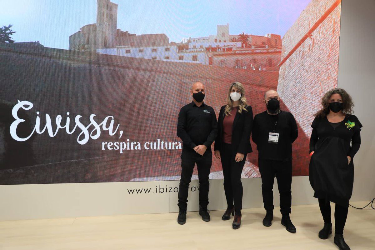 La campanya #EivissaRespiraCultura ha vist la llum avui a #FITUR2022 i amb ella volem continuar explorant la combinació de la cultura contemporània amb els segles d’història que atresora el nostre patrimoni, reconegut per <a href="/UNESCO/">UNESCO 🏛️ #Education #Sciences #Culture 🇺🇳</a>
