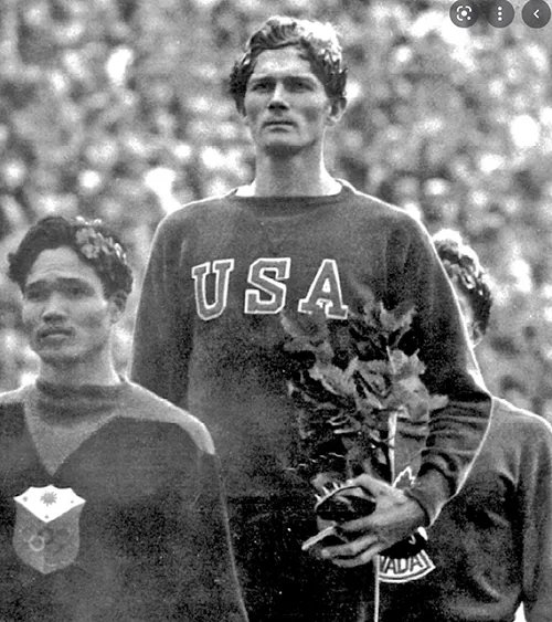 CalhCoJournal's tweet photo. Calhoun County History – Derma's Glenn 'Slats' Hardin made history at 1936 Berlin Olympics https://t.co/4MTUiVpuZX https://t.co/PUVVw2fMH5
