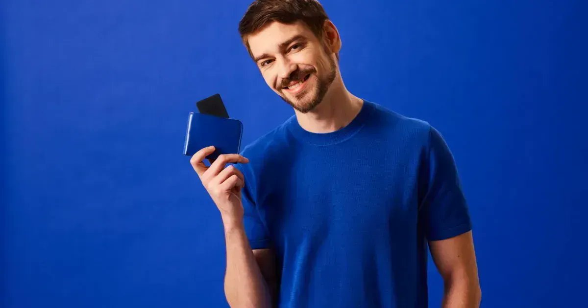 ChipoloTM's tweet photo. After we launched the Chipolo ONE Spot key finder last year, the most common question we got from you was “Will you make one for the wallet too?” So we did! 🤩

https://t.co/d1ZknZtr5D

#ChipoloCARDSpot #apple #findmy #wallettracker #bluetooth #Chipolo #Wallet https://t.co/cNmvbGAZHq