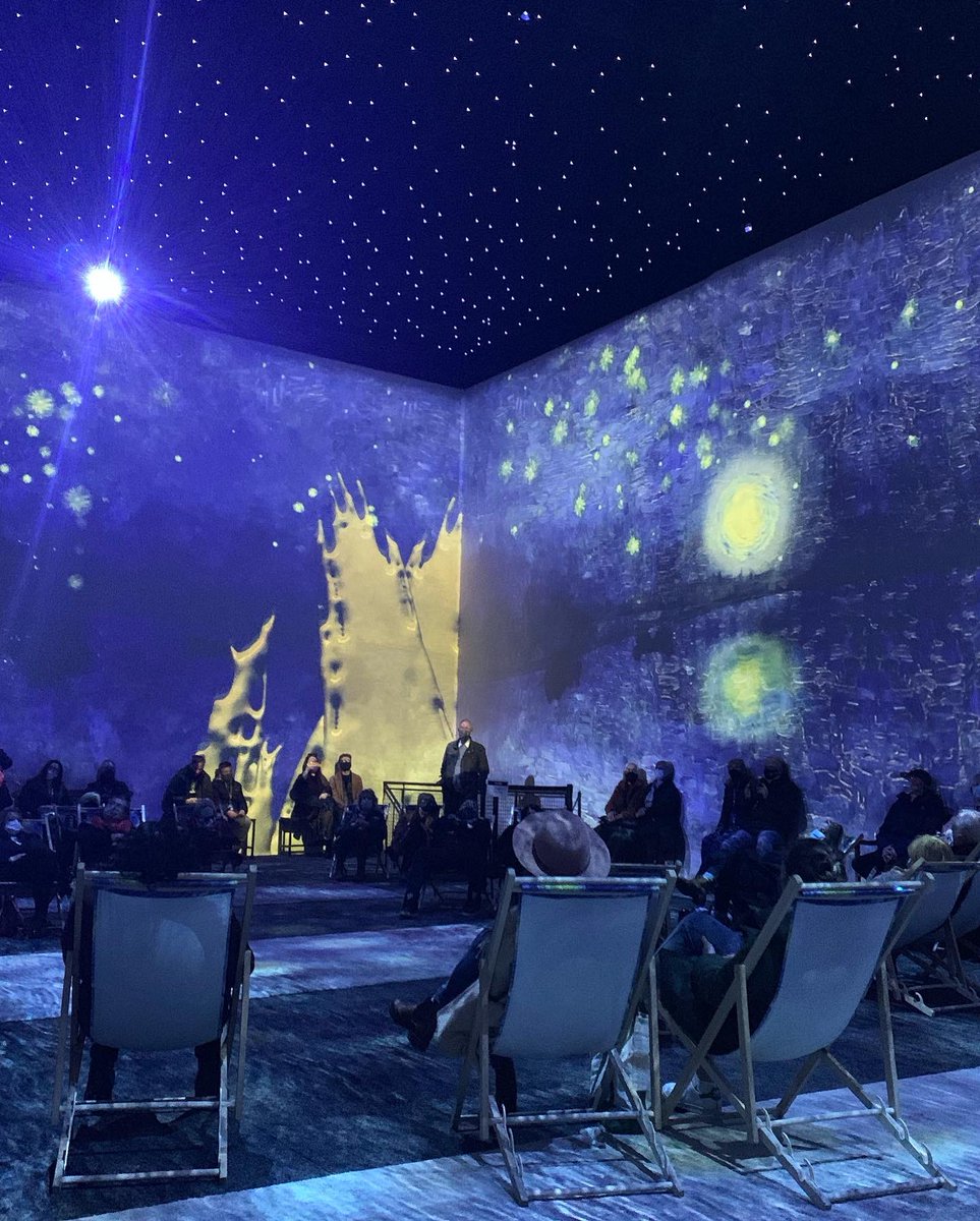 ElementGlobal1's tweet photo. Fully immersive experience at @VanGoghExpo ….. such a great way to bring you into the art using #immersive #technology! Are you really making the most of the digital tools that are out their for your audience? #VirtualReality #lightprojections #DigitalMarketing https://t.co/VAKDhZeuyp