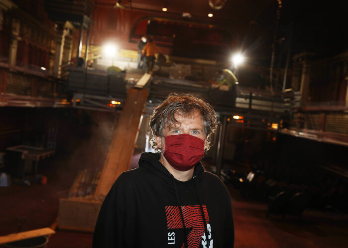 "We need to admit that what’s best for the industry and the art form and what’s best for our individual careers and pocketbooks aren’t always the same." - <a href="/SFC_Datebook/">SFChronicle Datebook</a>

What are your thoughts on long-tenured leadership positions in #theater? datebook.sfchronicle.com/theater/i-dont…