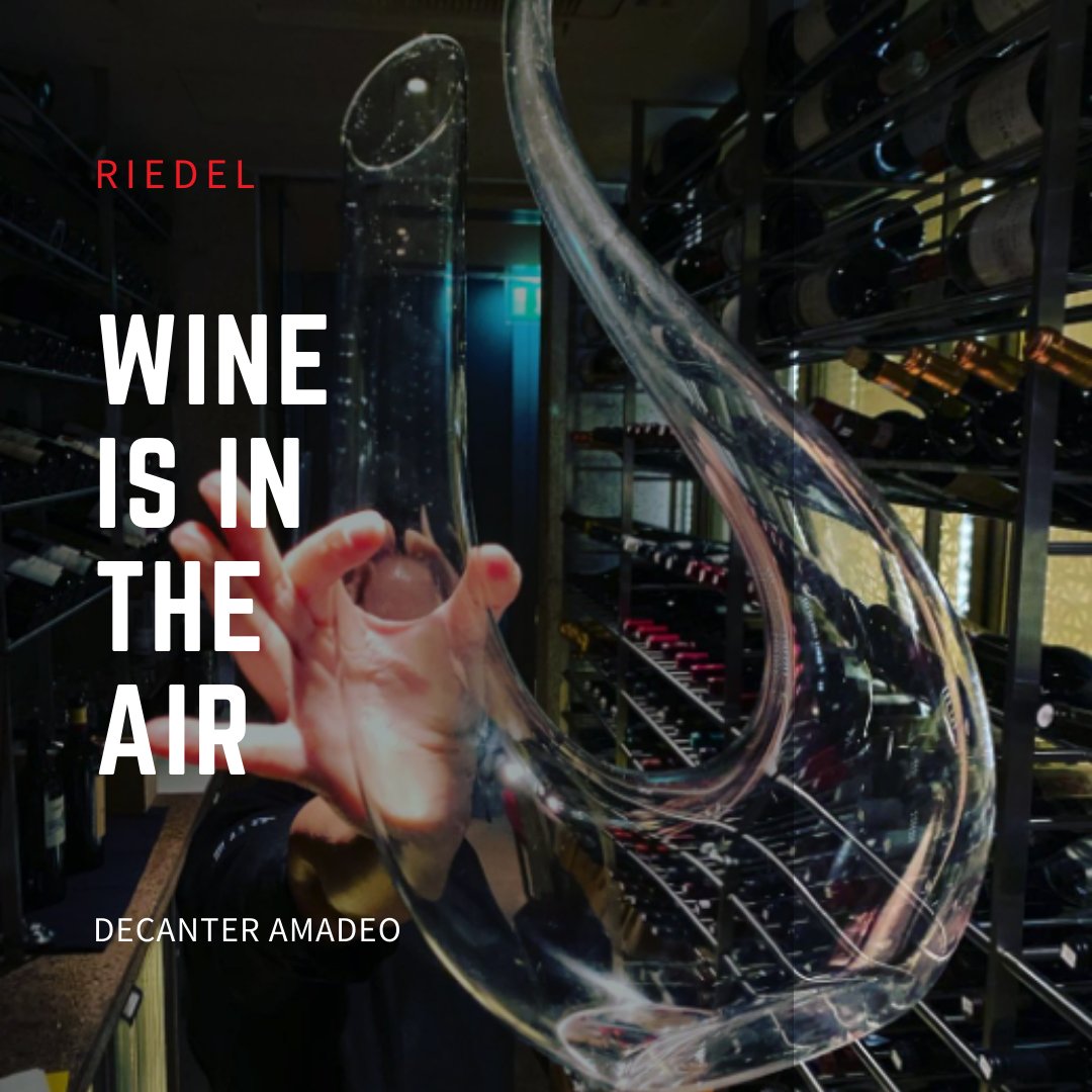 ♥️ Decantar el vino es la mejor forma de airear los vinos cerrados y abrir así su carga aromática. Nuestro Decantador Amadeo es un clásico que siempre cumple.

♥️ Decanting wine is the best way to open up their aromatic charge. Our Amadeo Decanter is a classic that always works.