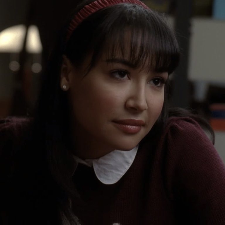 santana with bangs. that’s it. thats the tweet.