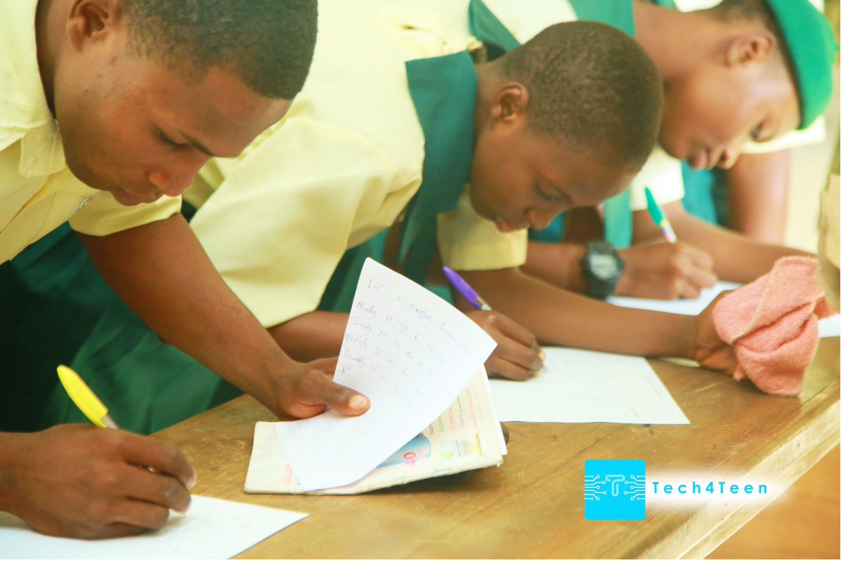 AdedejiOshinojo's tweet photo. Day 4 of 9days Outreach.

 "If we do not have enough resources to ensure our kid to exceed us, someone else will take over their destiny that we may not like or endorse" - Sandeep Sahajpal.

@_Tech4Teen @officialnyscng 
#TechAwareness
#TechOutreach
#Tech4Teen
#NYSCCDSPROJECT https://t.co/aE5Zl0eJlM