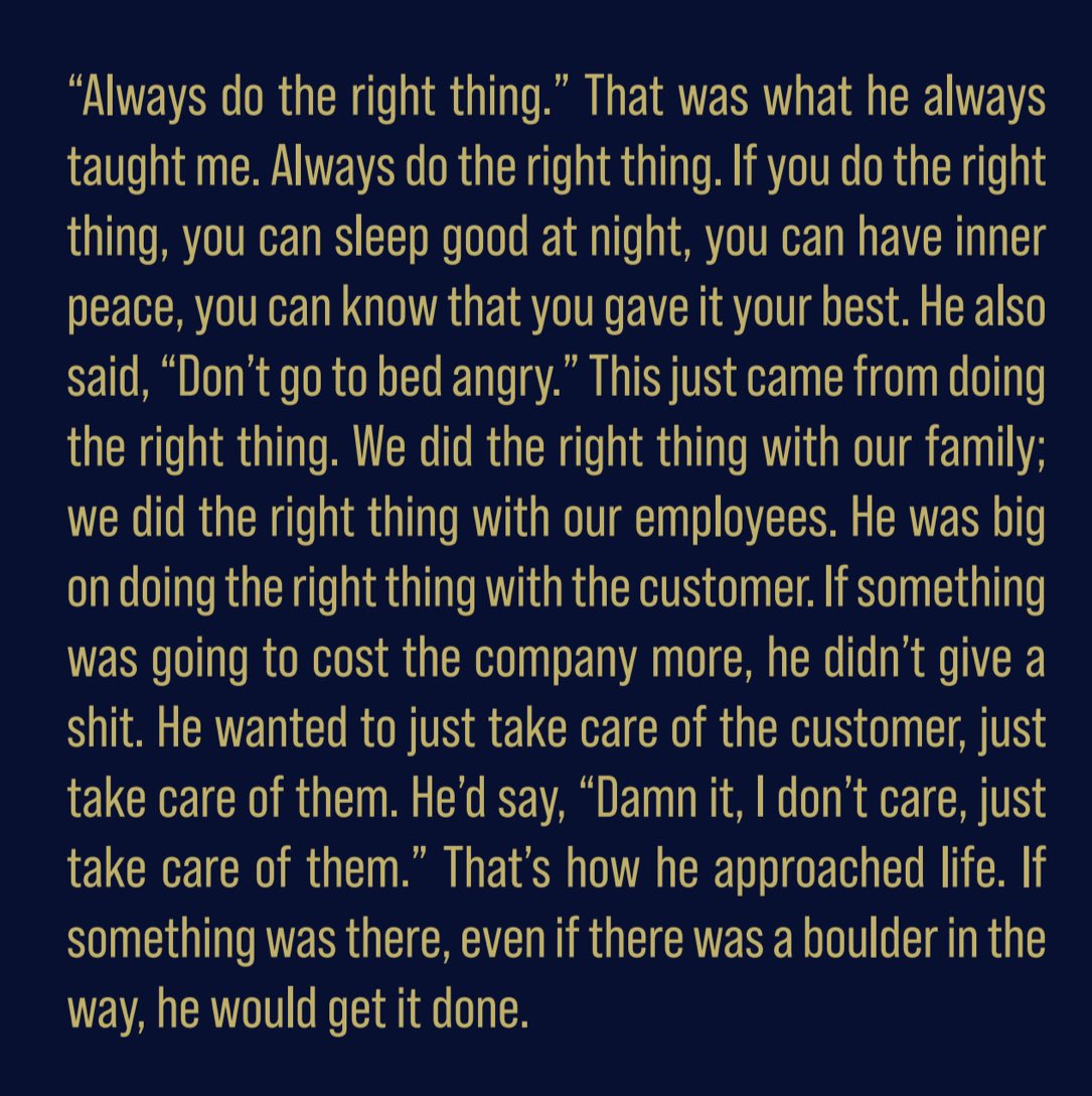 clindbergh's tweet photo. I agree with this 100%. Always take care of the customer. https://t.co/ANwHDcrCz9