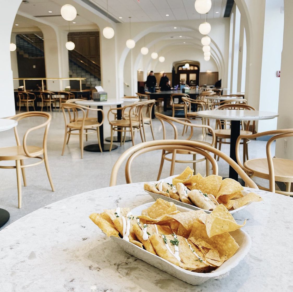 FoodontheHillAR's tweet photo. Our new Student Success Center locations have us CHEESIN’ 😎���👏
. . .
📍: The Drove | open until 2:00pm
📍: Starbucks | open until 7:00pm
📸: we ordered the vegilicious and quesabirra with chips
. . .
#foodonthehill #uark25 #uarksuccess #uark26 #uarksuccesscenter https://t.co/PQ9hquDClC