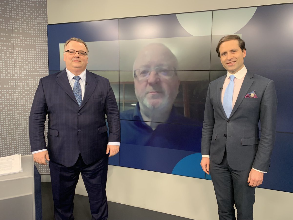 Šéfové ⁦<a href="/ceskedrahy_/">České dráhy</a>⁩ i ⁦<a href="/RegioJet/">RegioJet</a>⁩, Ivan Bednárik a Radim Jančura, slibují, že jízdné zdraží “jen” o inflaci. Ta ale letos bude až 8 %. Loňská ztráta ČD se vejde do miliardy. Snížení slev na jízdné je dle Jančury spíše krokem zpět, gestem…

tn.nova.cz/videa/4957-nas…