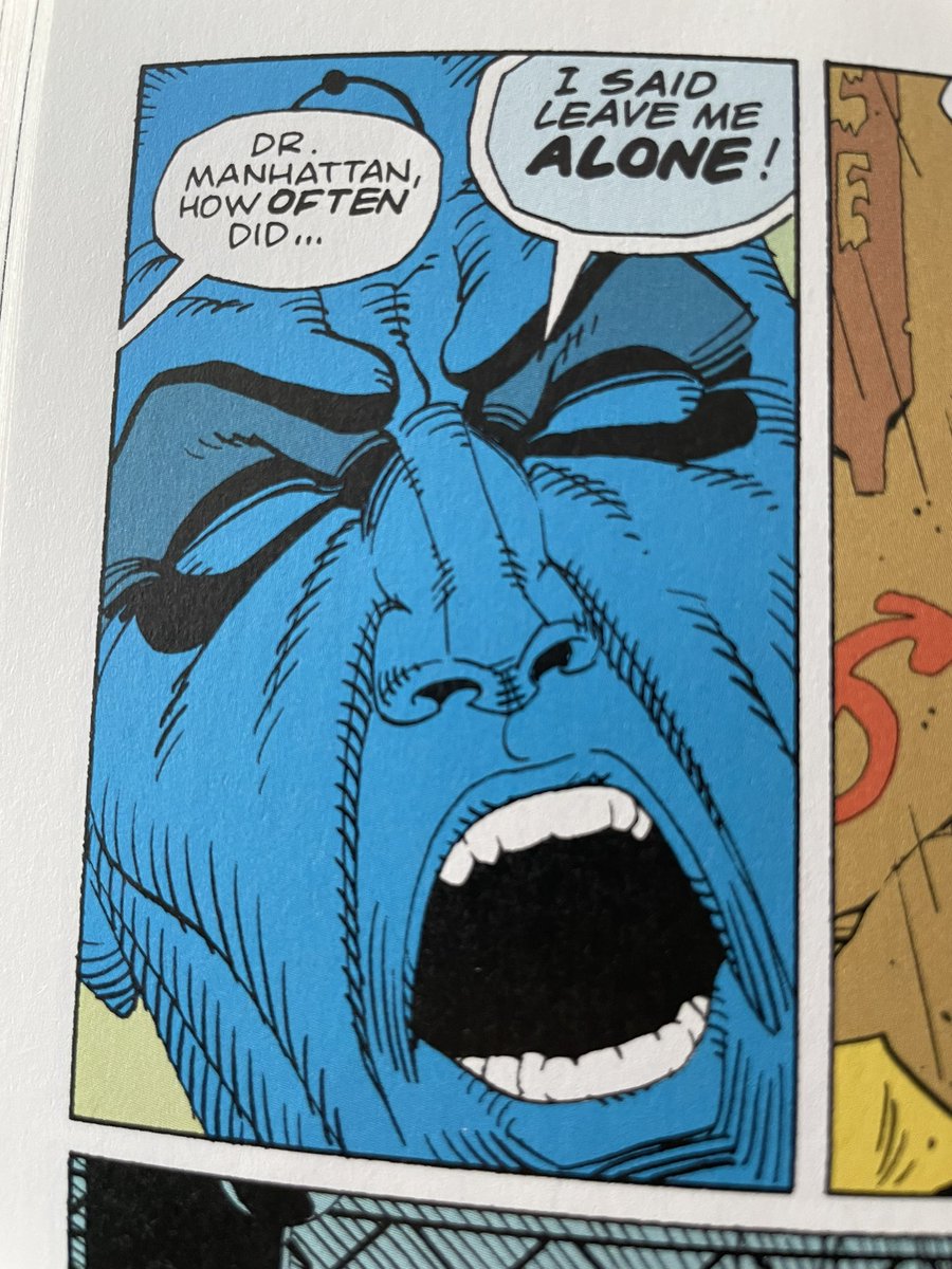 AdrianB56848542's tweet photo. Leave Dr. Manhattan ALONE! #NewYork #ChicagoScanner #architecture #MuseumSelfieDay https://t.co/WtQzttg1uf