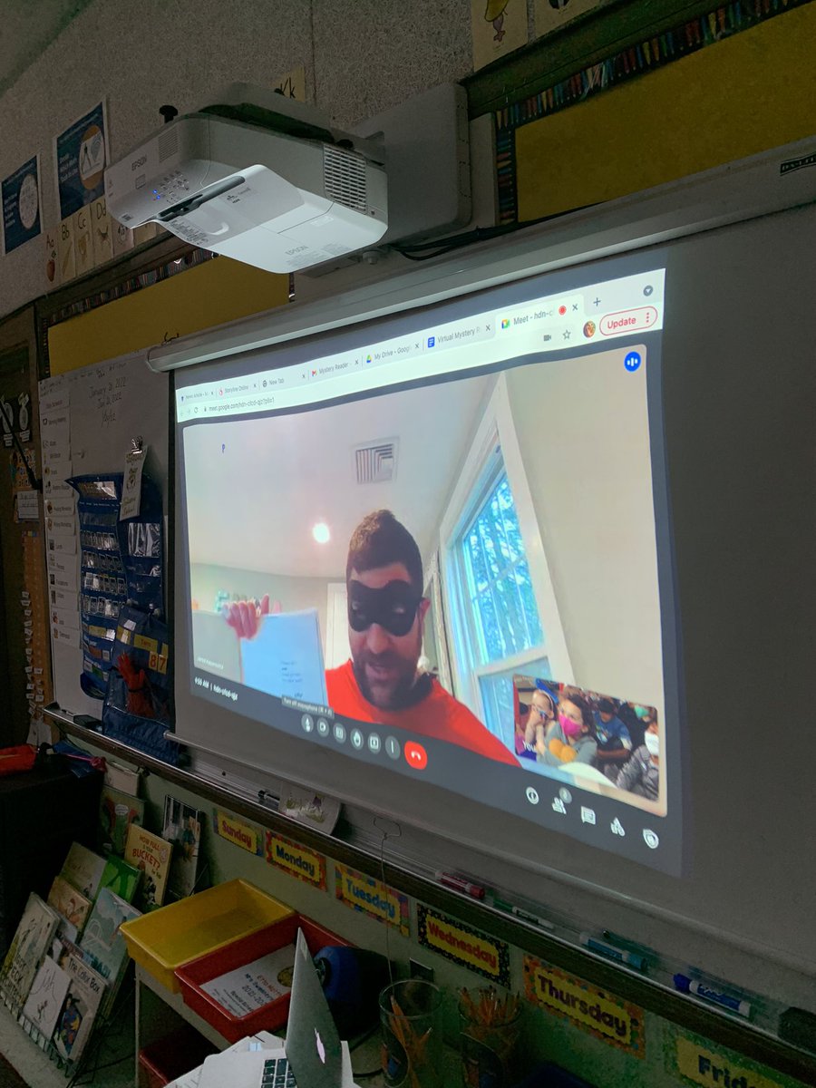 Chrissy Sweeney tweet media