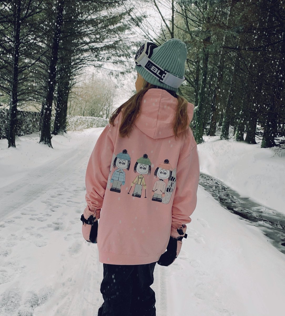 Mini bettys hitting the slopes.. what year was your first experience on the piste!!?.. ⛷🏂❄️