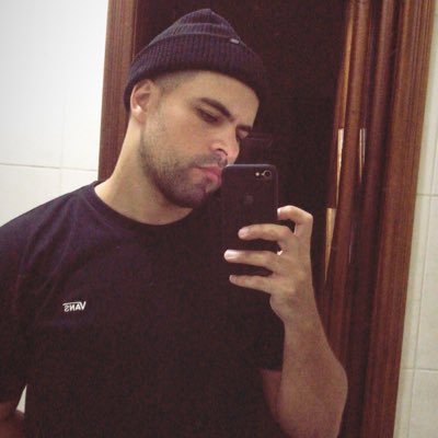 ESNFEZAOCK's tweet photo. #NovaFotoDePerfil https://t.co/jjuU558IIq