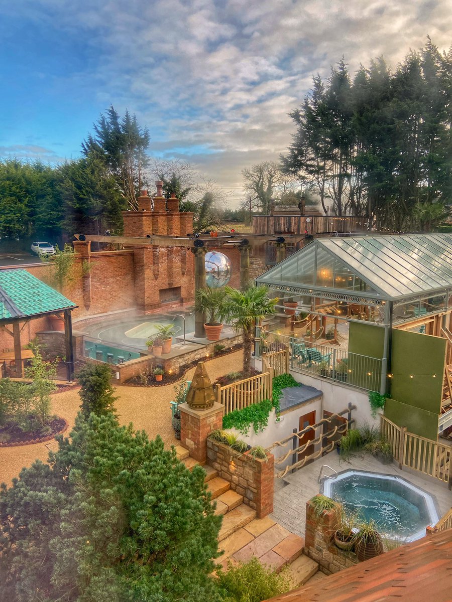 KerrAisling's tweet photo. No better way to relax &amp; finally celebrate a birthday with friends together again @TheRabbitHotel 🧖🏻‍♀️🥂 https://t.co/Qh7ouXboCE
