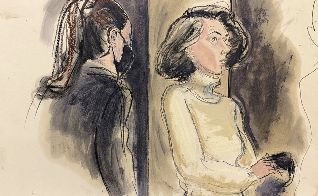 Ghislaine Maxwell requests new trial after juror revealed personal abuse story in deliberations aje.io/cc3aaj