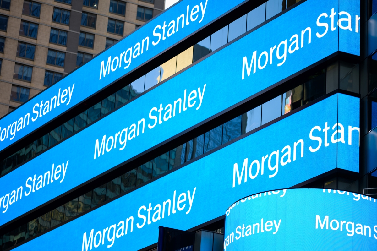 SolariaMS's tweet image. I’m proud to share that I have been promoted to Senior Vice President at Morgan Stanley. 

I'm grateful to work with wonderful clients and colleagues. 

#FinancialAdvisor #DotheRightThing #PutClientsFirst #LeadwithExceptionalIdeas #CommitToDiversityandInclusion #GiveBack