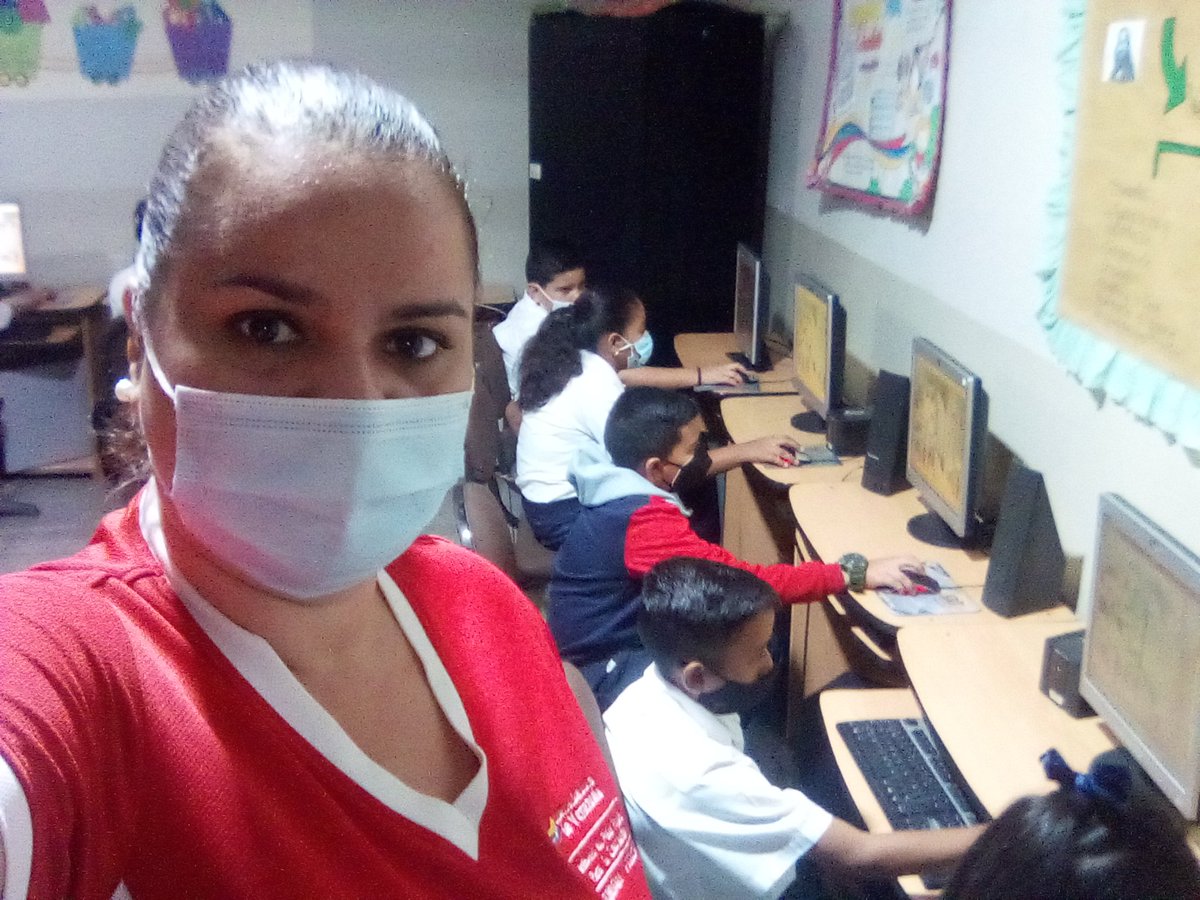 cbit_escalona's tweet photo. Atención a estudiantes de la EIB "Escalona y Calatayud" con recurso en JClic sobre el "Día del maestro". Tutoras Nelia De Andrade y Angélica Romero @Fundabit_Yaracu https://t.co/w3hfozX73s