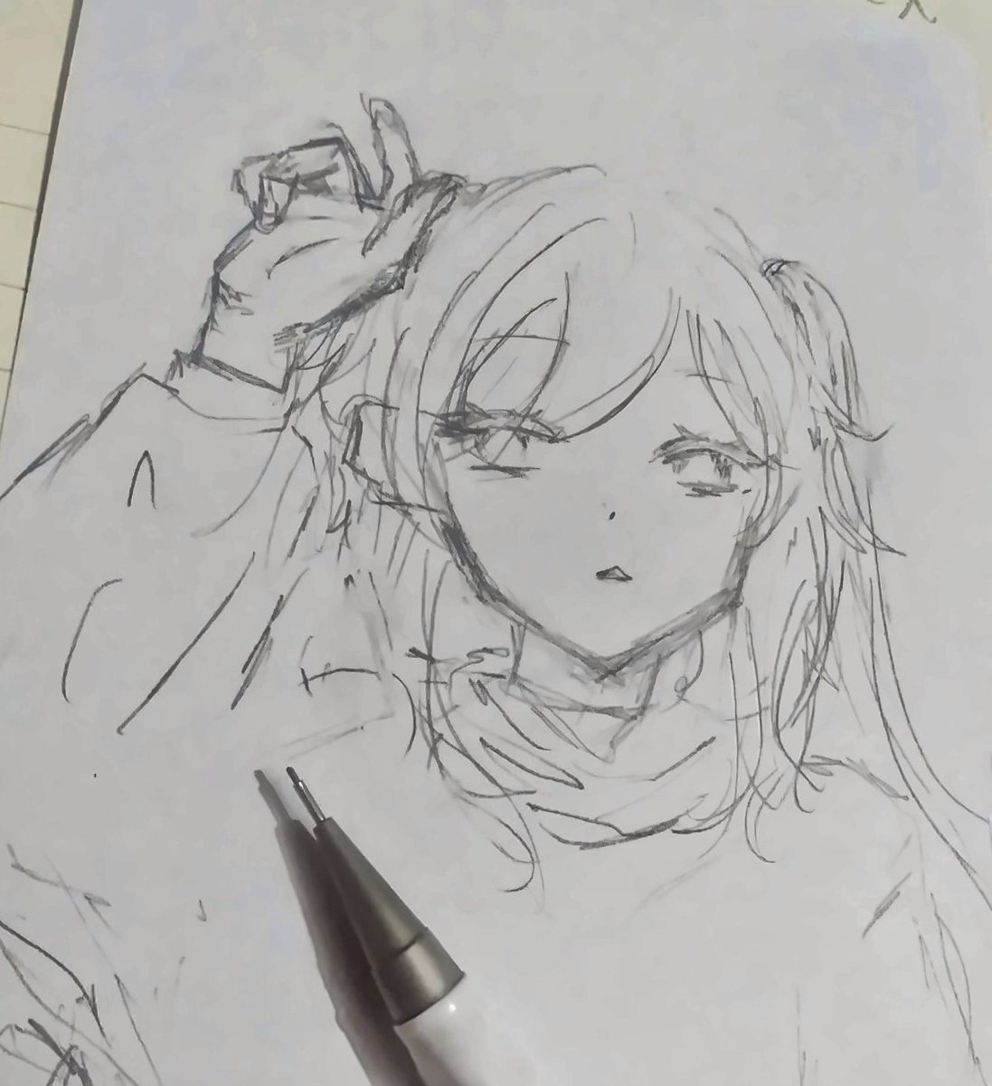 DOODLING 🌻✨

#그림 #イラスト #art #drawing #illustration #pencil #sketch #hatching #رسم #anime