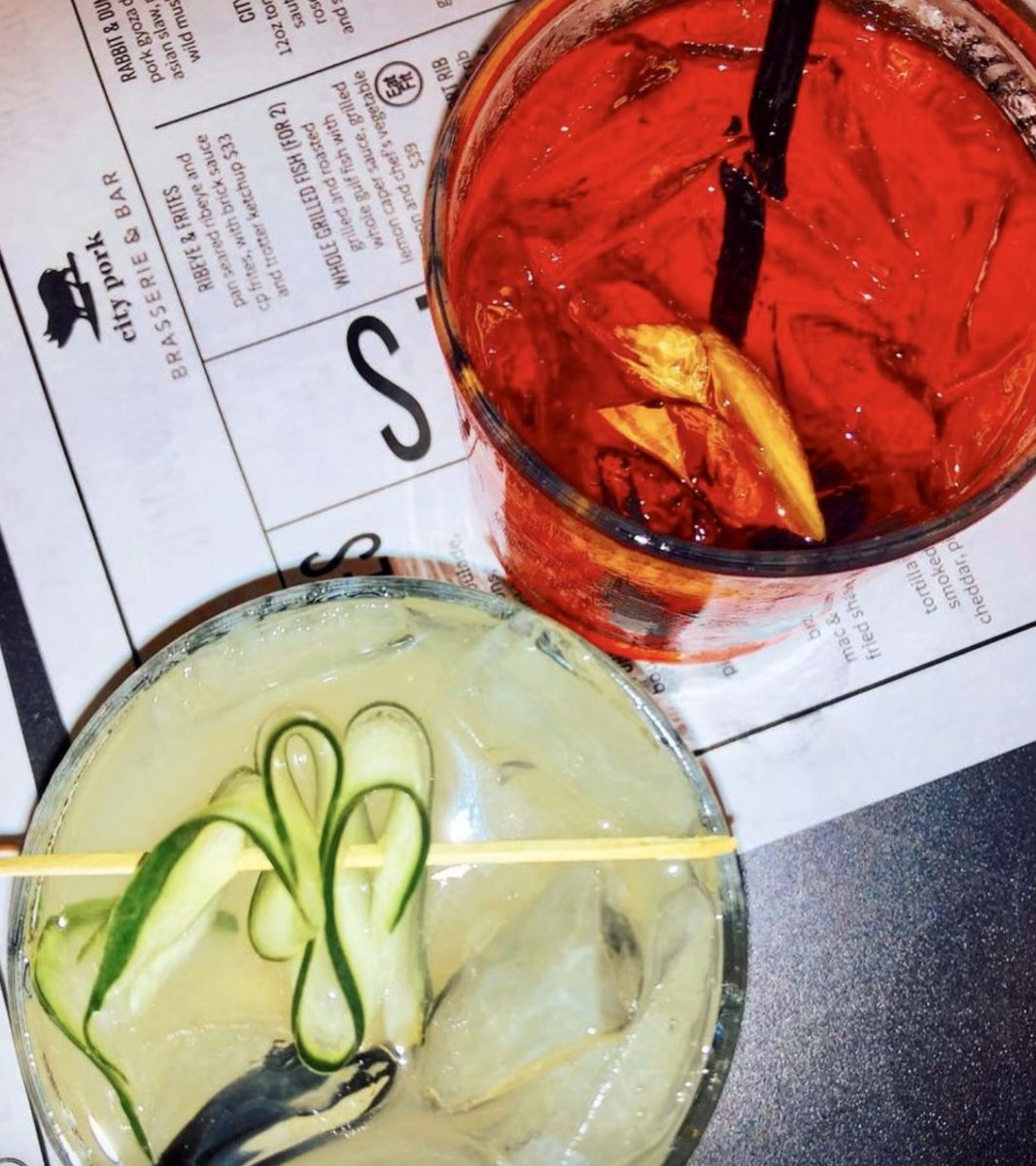 It's a great day to sip on a cocktail or two 🥂 Meet us at Happy Hour today! Monday-Friday 3-6pm #Cityporkbrasserie
.
.
.

Happyhourbatonrouge #Happyhour