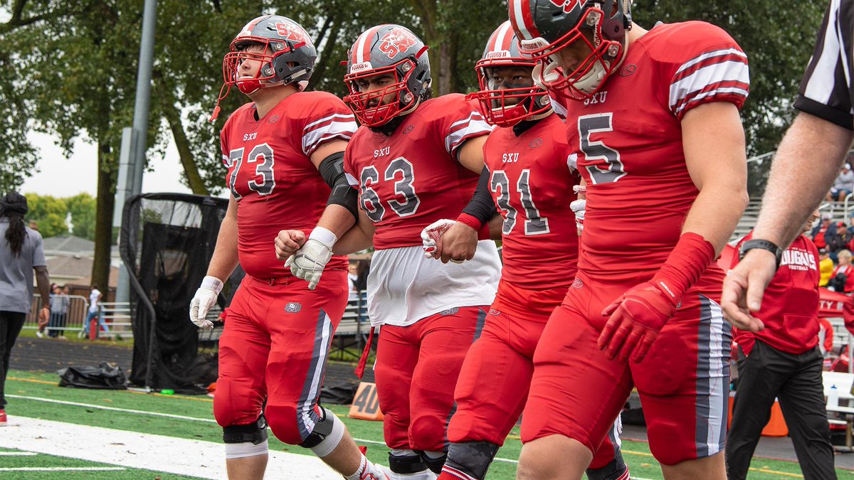 After a great talk with Coach Feminis,I am excited to announce that I have received my second offer from Saint Xavier University <a href="/_MP_Football/">Morgan Park Football</a> <a href="/SXUFootball/">SXU Football</a>  <a href="/CoachThomas_14/">Coach Marcus Thomas</a> <a href="/Chris_CJ_6/">C.J.</a>