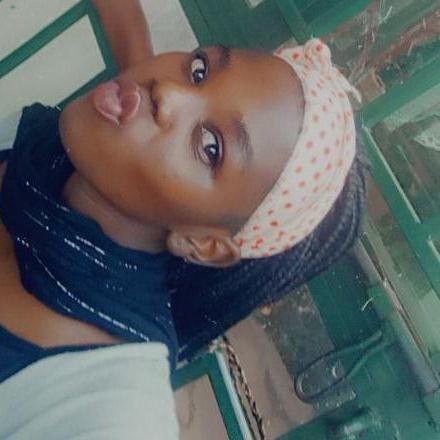 Emmaange6's tweet photo. #NewProfilePic https://t.co/uE9H4IZVcg