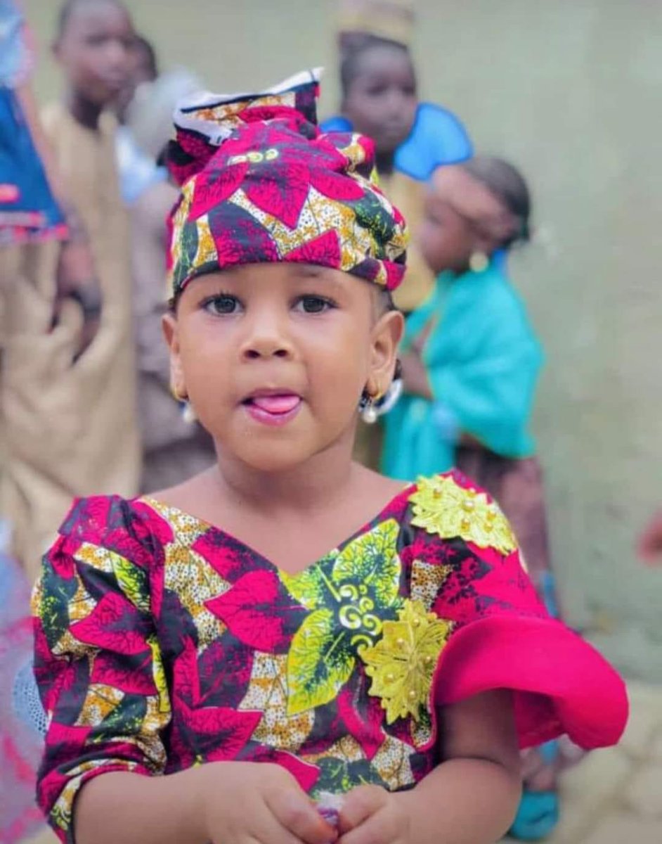 ShehuSani's tweet photo. Hanifa Abubakar,5 year old Kano pupil,kidnapped and killed by her school teacher after collecting ransom.Such a monster must pay the supreme price for such an unspeakable and horrible evil. https://t.co/Ed6pweekE9