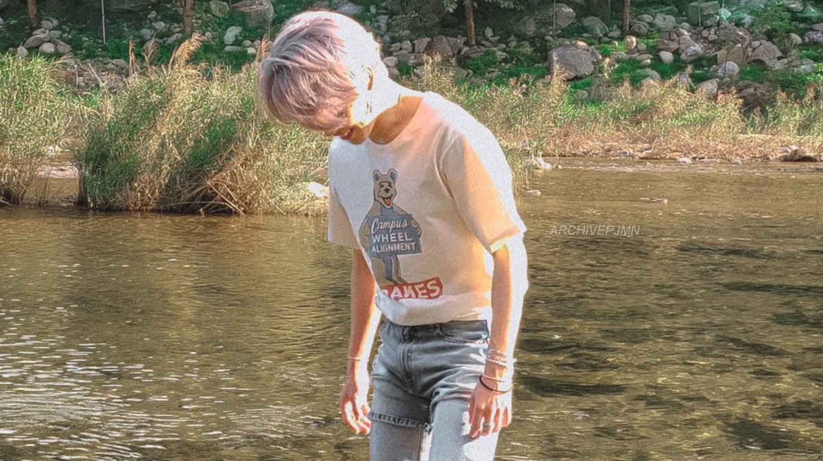 tauruskook's tweet photo. #Yoonmin au where Jimin is a rescued omega from the clash of the forest packs caught up in between the Min family's contract land. When Taehyung brings Jimin, who's never been exposed to civilisation, home to his elder brother CEO, Yoongi's life changes forever for good.... https://t.co/kqZcyZJUZC