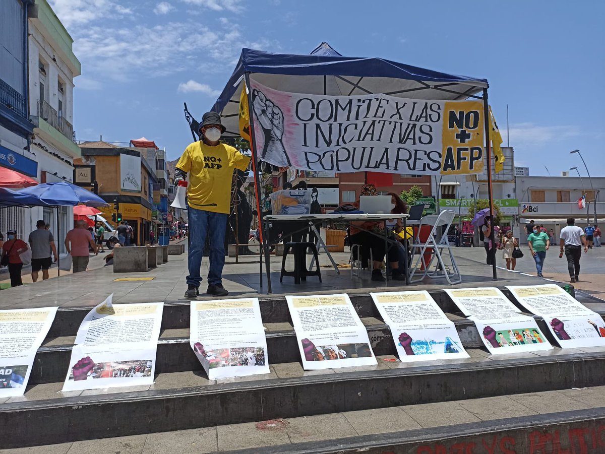 La <a href="/CNT_NOmasAFP/">Coordinadora No+AFP</a>  hemos estado de Norte a Sur, reuniendo firmas para que la #SeguridadSocial quede Consagrada en la nueva Constitución y contar con Jubilaciones Dignas para todxs. Hoy ya reunimos las 15 mil firmas y seguiremos en la calle sumando más firma más Newen por #NOMasAFP