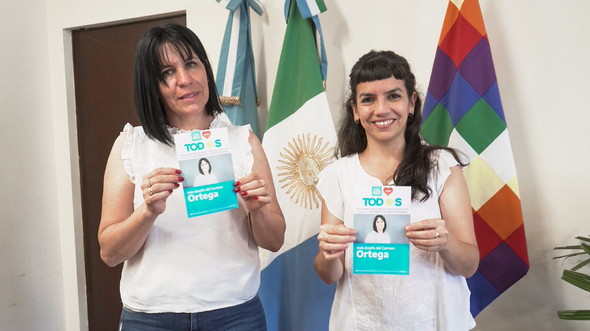 analiarach's tweet photo. 🙌🏼Nos une el compromiso con nuestro norte chaqueño. Nos une el corazón.
El 6 de febrero #TodosConInes ❤ #TodosConElCorazon
@BulinkiC
@TodosChaco @jmcapitanich
#FuerteEsperanza #ComandanciaFrias https://t.co/g95pQKz5OE