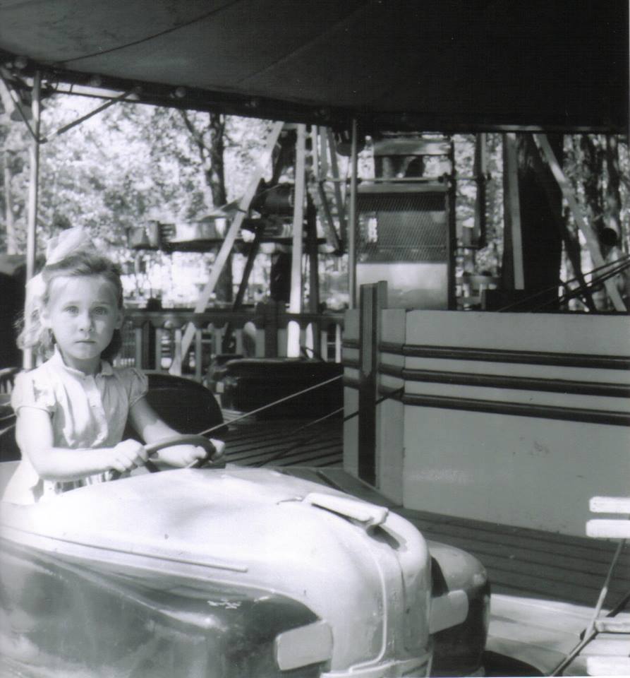 CarrouselMuseum's tweet photo. Hop in for a cruise on the Herschell Kiddie Auto Ride that operated at the former Crystal Beach Park (Crystal Beach, Ontario, Canada)! ππ
π· sent by: Rose Hirsch
#TBT #HCFM #Herschell #KiddieAutoRide #CrystalBeach #OnceAroundIsNeverEnough https://t.co/DvOmWpH7Xc