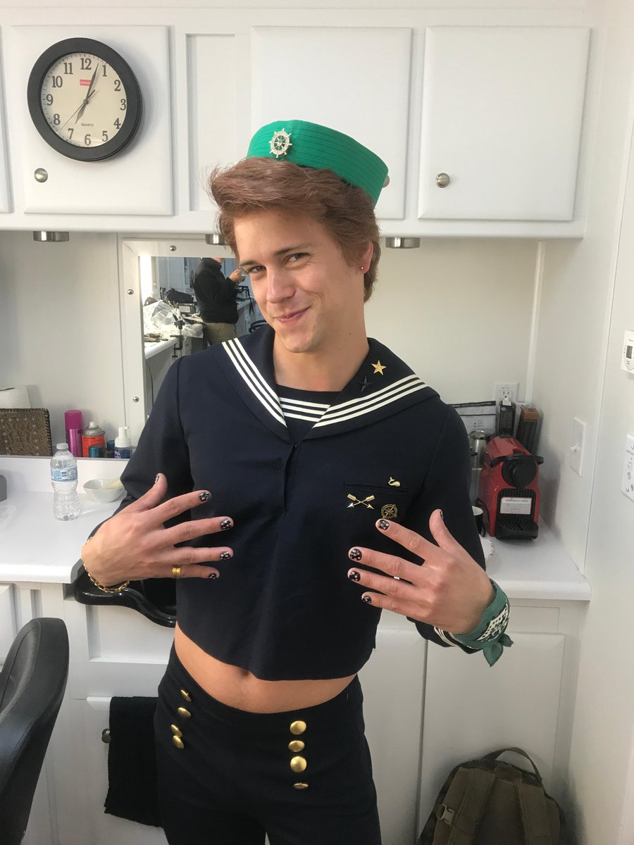GlennMccuen's tweet photo. Throwback to my first stunt job ever doubling Brendan Scannell in "Heathers". When I saw my wardrobe, I thought I had walked into the wrong dressing room. #fierce #nailsfordays #stunts https://t.co/dawaJBiiS9
