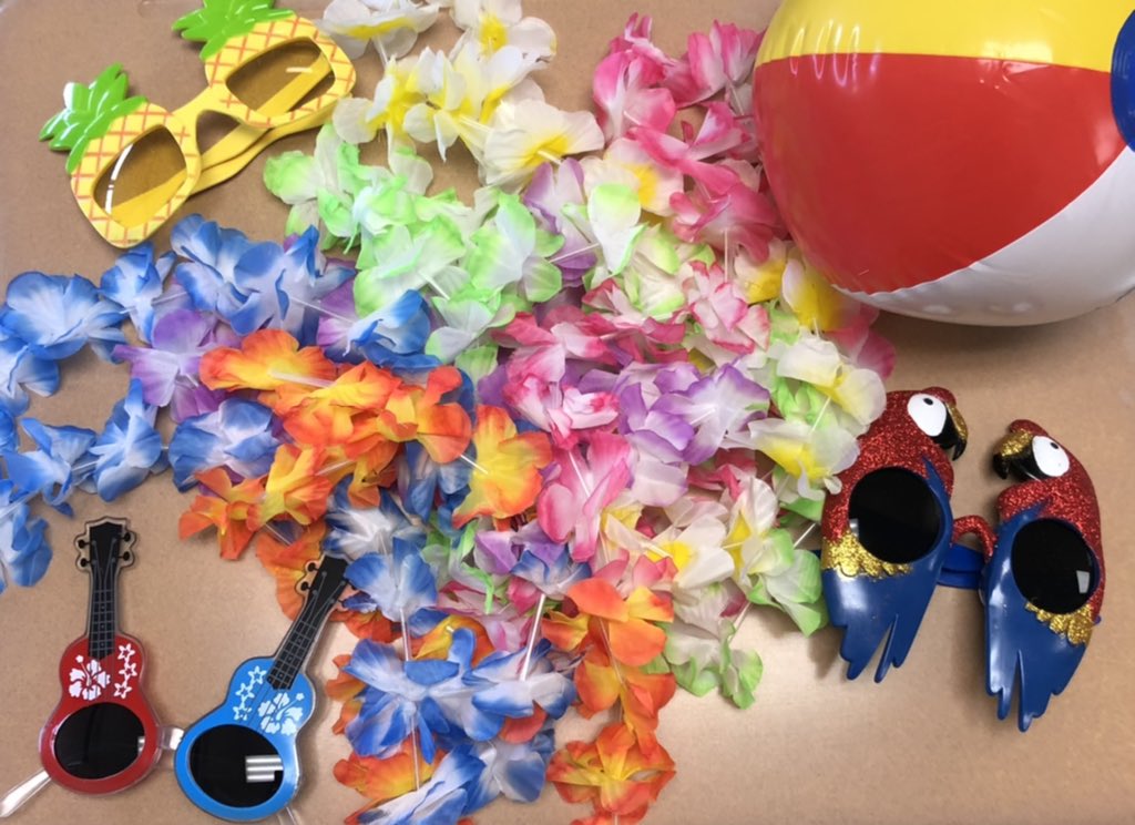 MLAPGOV's tweet photo. Looking forward to seeing a great turnout from the Marion Local students Saturday after the boys basketball game against Jackson Center!
🏝 Prizes 🕶 Gifts ☀️ Games 🌊 Dancing💃🏼 Snacks 🍪 Music 🎵 and most importantly crowning your 2022 Coming Home King 👑 https://t.co/ehKD9BvkGs