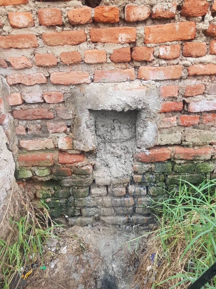 malatamathews's tweet photo. Finally  the National Water Resources Authority has fined SANA Mega Complex-LL ten miillion kwacha 4 discharging wastewater into #Lilongwe River.
#EnvironmentalJustice
@aej_malawi @wchimuzu @nancygtembo @juliusngoma @wchimuzu @ResilienceMw @NeverEndingFood @mfutumalo @CEPAMalawi https://t.co/hwxBYmykoq