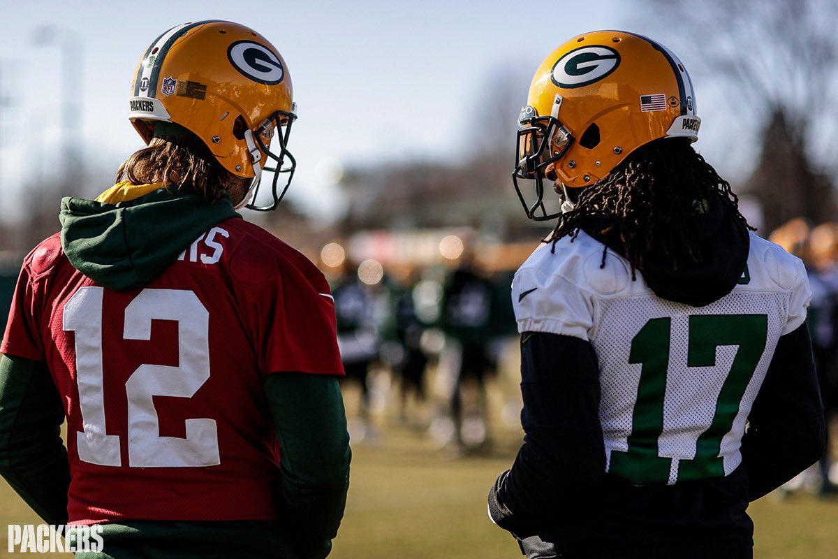 packers's tweet photo. 12 ✖️ 17

#GoPackGo https://t.co/3ujnXWWRBw