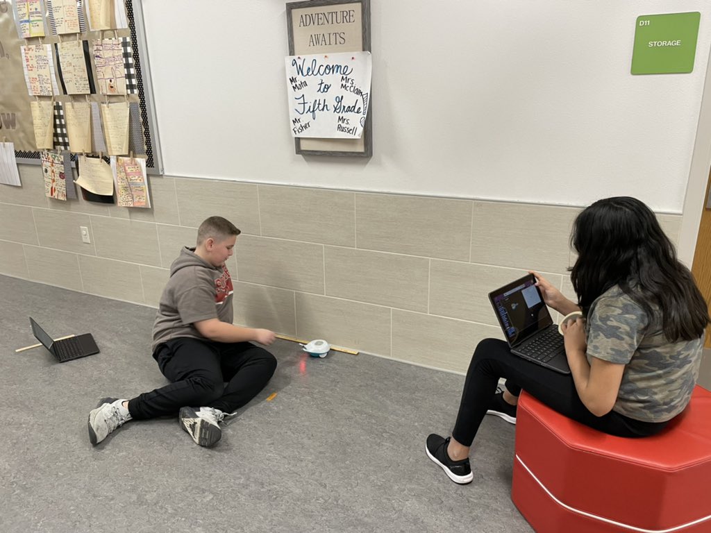 MrsClarkDobbs's tweet photo. Fun using coding robots to explore distance, time, &amp; speed.  Thanks for helping us @KenyaABrown! https://t.co/QGGqk94kNL