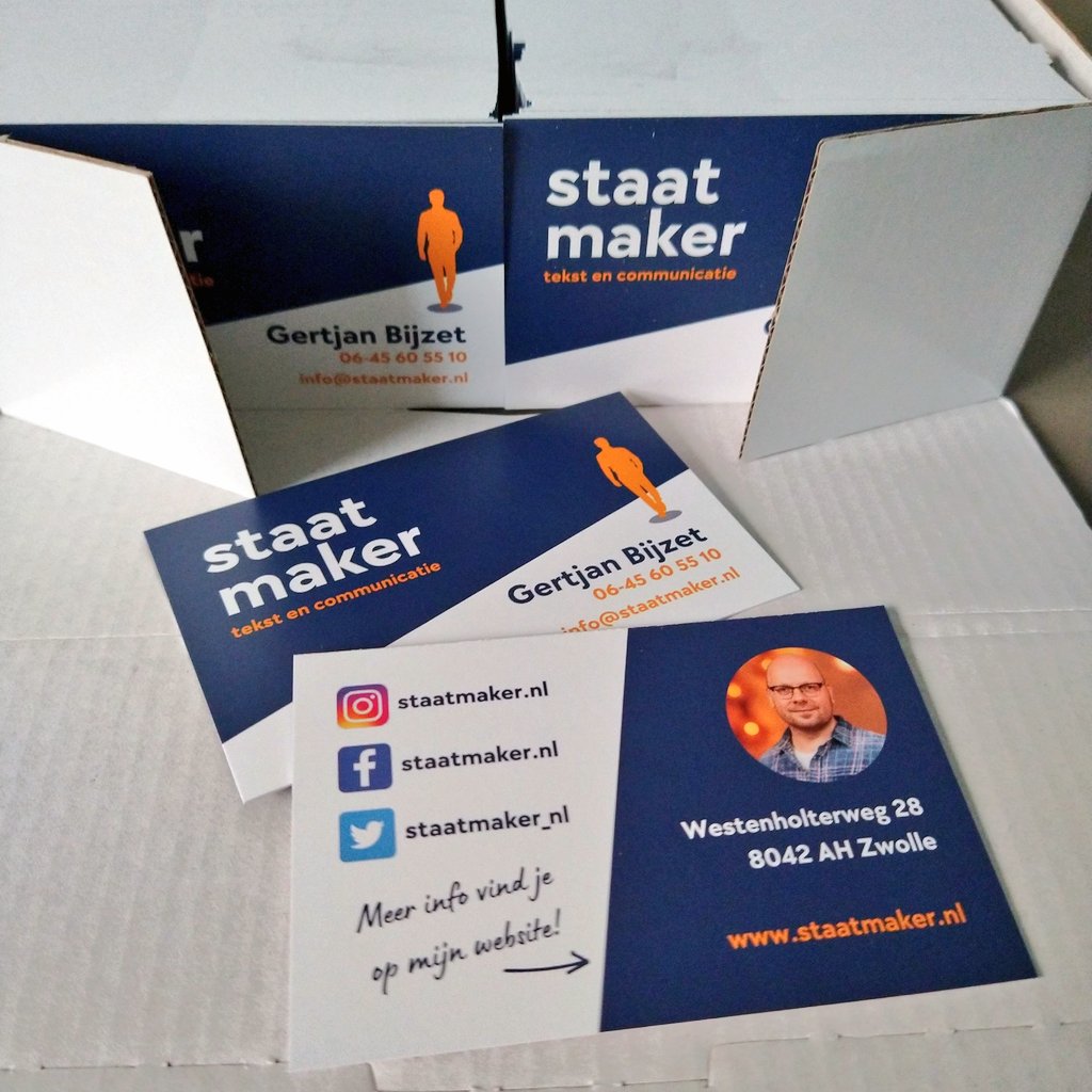 staatmaker_nl's tweet photo. Vanmiddag stond de pakketbezorger voor de deur met een doos vol #visitekaartjes. Mooi geworden, @drukwerkdeal. Bedankt voor de goede en snelle service!
#staatmaker #tekst #communicatie https://t.co/pKAR6claIB