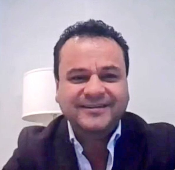 DHumanoEc's tweet photo. #Quito I Ministro @EstebanBernalB mantuvo una reunión, vía telemática, con funcionarios del #MIES para revisar la planificación de programas del Ministerio, con el fin de impulsar acciones en beneficio de los grupos más vulnerables del Ecuador. https://t.co/l0FaPqpNF1